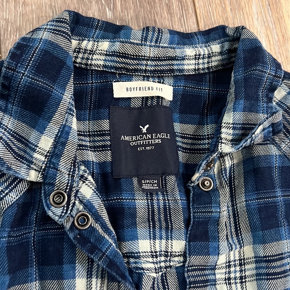 American Eagle Button Down - image 3